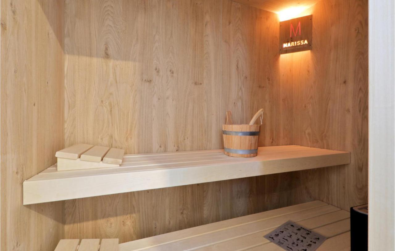 3 Bedroom Stunning Home In Lembruch-Duemmer See Eksteriør bilde