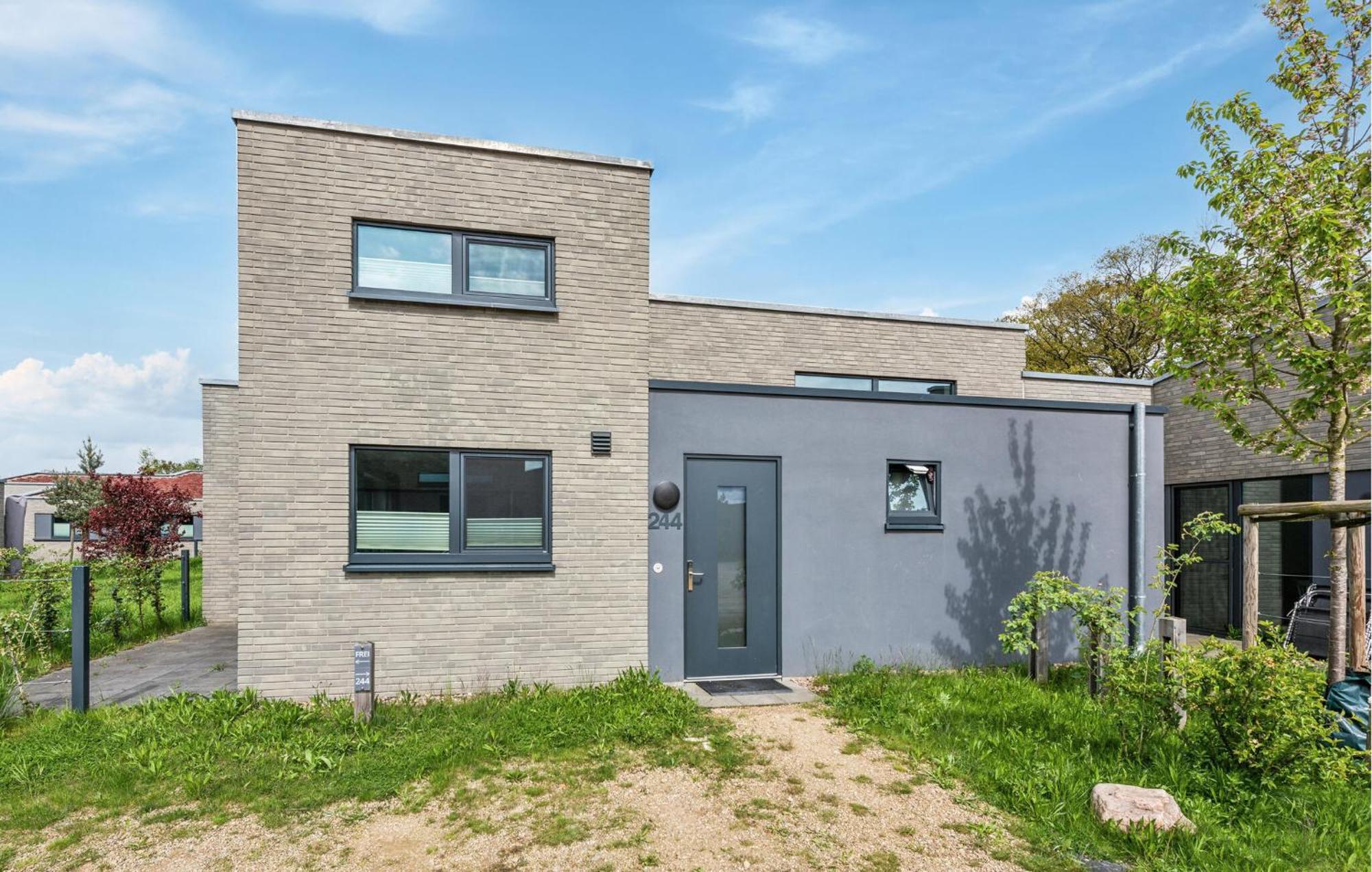 3 Bedroom Stunning Home In Lembruch-Duemmer See Eksteriør bilde